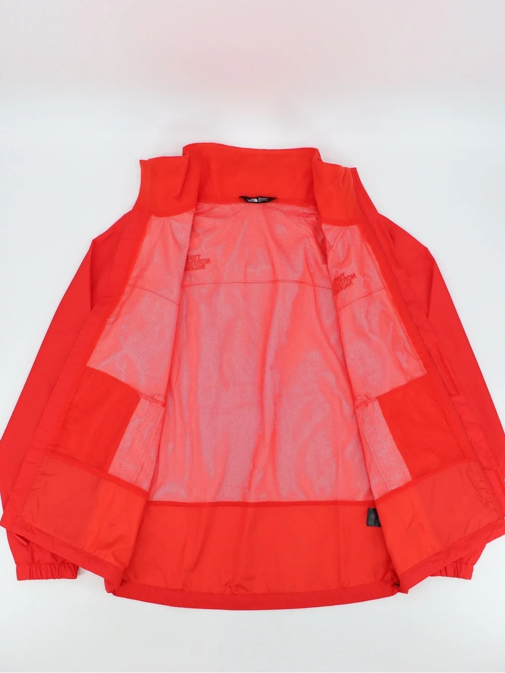 Brand New The North Face XXL Men’s Resolve 2 Hooded Jacket Fiery Red